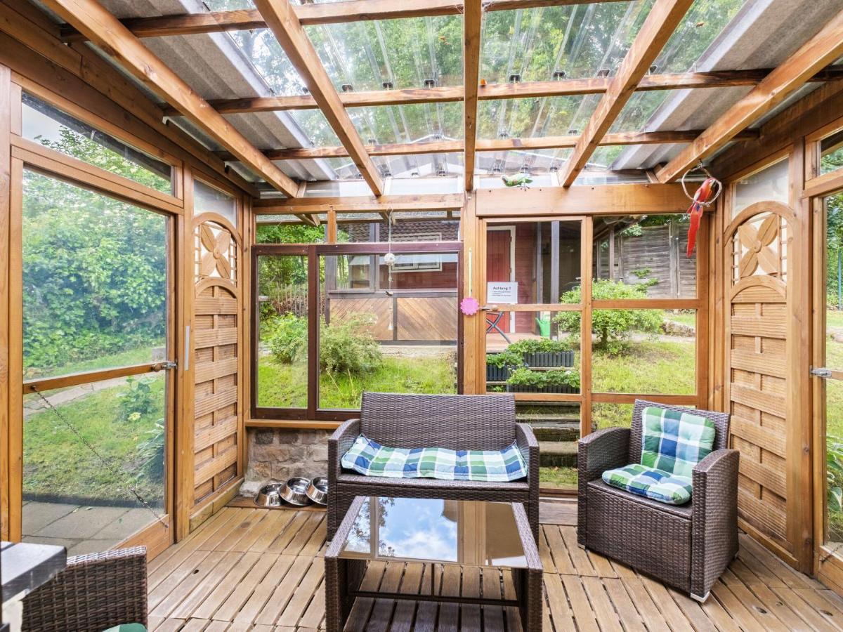 Idyllic Bungalow In Feusdorf With Forest View Phòng bức ảnh