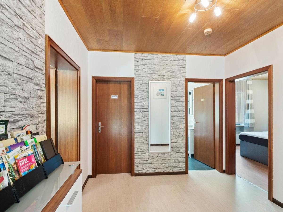 Idyllic Bungalow In Feusdorf With Forest View Phòng bức ảnh